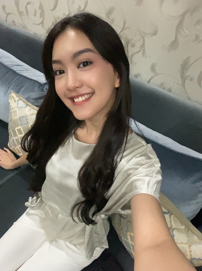 Greesella Adhalia tweet media