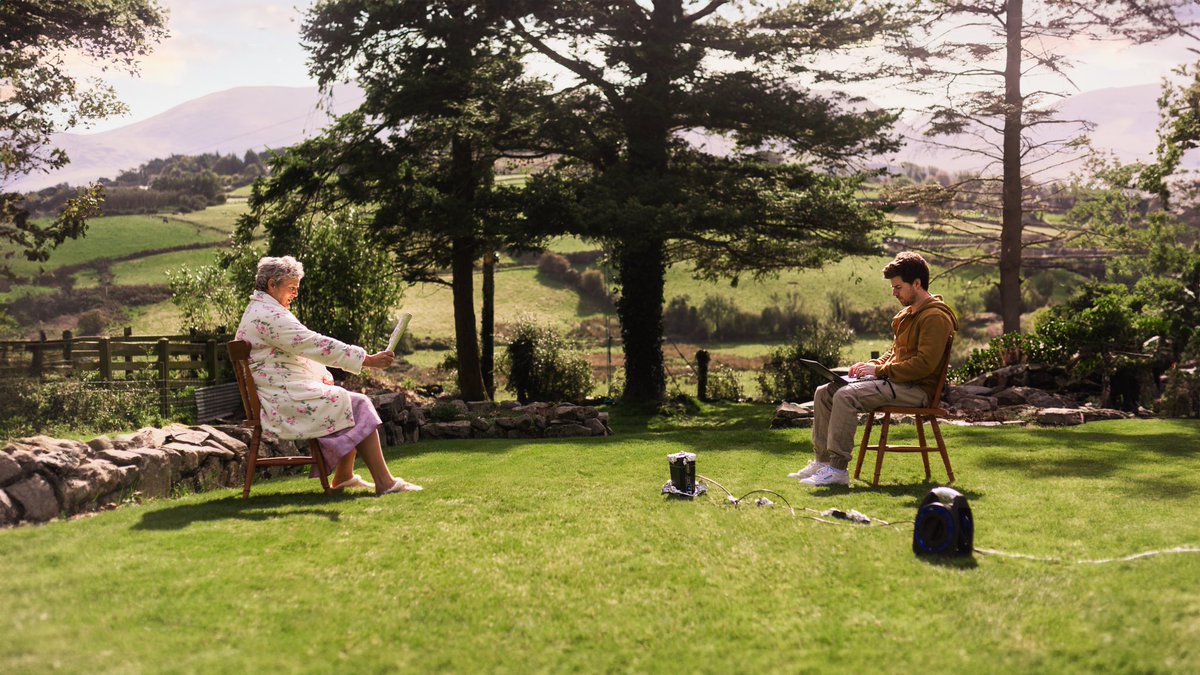 Wednesday, April 9th at 6pm, Cinema Galeries. 
Director Arón Holden and writer Declan Curran will introduce their joint creation ‘Dear Imelda’. 
Touching and funny in equal measure, this 17 minute mini masterpiece precedes screenings of ‘An Irish Goodbye’ and ‘Dead Man’s Money’.
