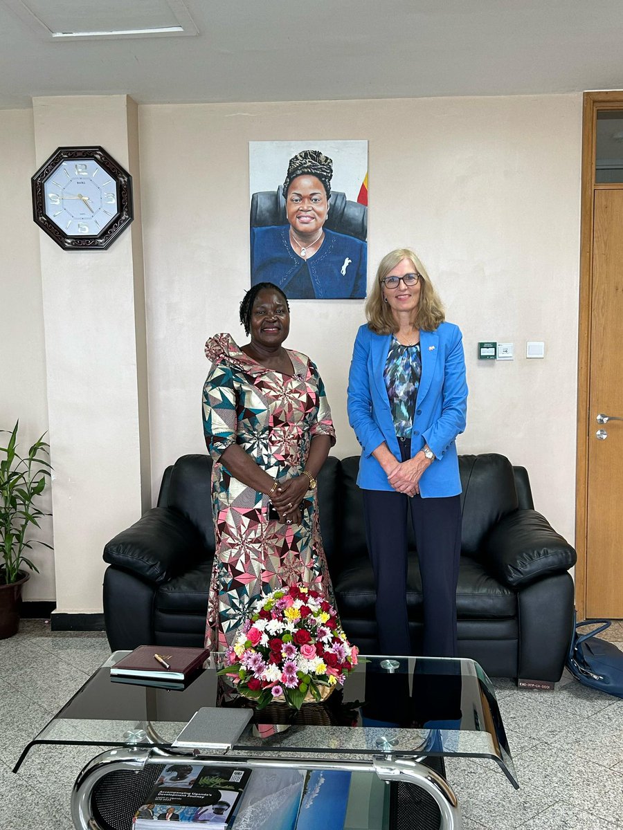 NorAmbTZ's tweet photo. 🇳🇴Norway is proud to appoint Jimmy D. Mugerwa as our Honorary Consul in 🇺🇬Uganda. We value our strong ties in energy and education, and recognise Uganda’s key role as a leading host of refugees in the region.🇳🇴🤝🇹🇿 https://t.co/oWWEmxgbEp