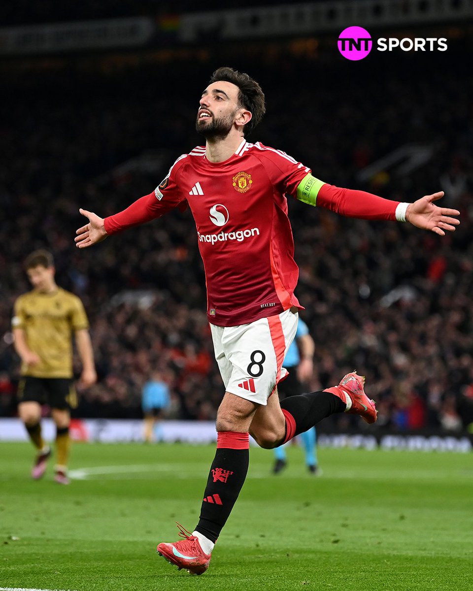 footballontnt's tweet photo. Brilliant Bruno 🌟

Bruno Fernandes has 3 goals and 3 assists in his last 4 PL games for Manchester United 🎯 https://t.co/97Fd3kqo5j