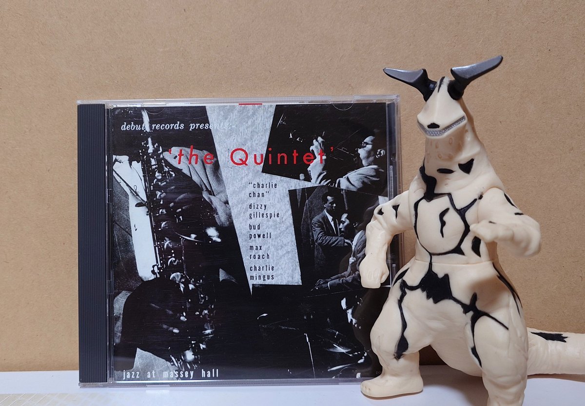 manabubu0421's tweet photo. Jazzyな夜🌃
the Quintet
🎵Salt Peanuts
https://t.co/XFeDWbsOv9より🎵
#CharlieParker
#DizzyGillespie
#BudPowell
#MaxReach
#CharlieMingus https://t.co/ySEJaKRiir