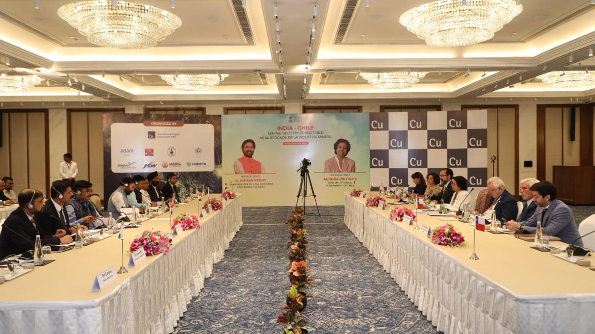 Led a high-level Indian delegation at the India-Chile Mining Industry Round Table, organized by the International Copper Association, India, in Delhi today.  

The discussion, held with Chile’s Minister of Mines, H.E. Aurora Williams, focused on strengthening cooperation in