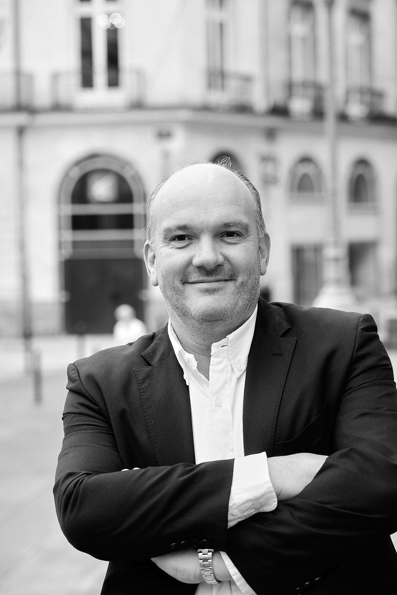 📢 Stéphane Chartier, nouveau Président de la CPME 44 ! 
Il succède à Christophe Durand et portera haut la voix des TPE-PME en Loire-Atlantique.
🙏 Merci à Christophe Durand pour son engagement ces 3 dernières années. 
🚀<a href="/CPMEnationale/">CPME</a> <a href="/CPMEPDL/">CPME Pays de la Loire</a>