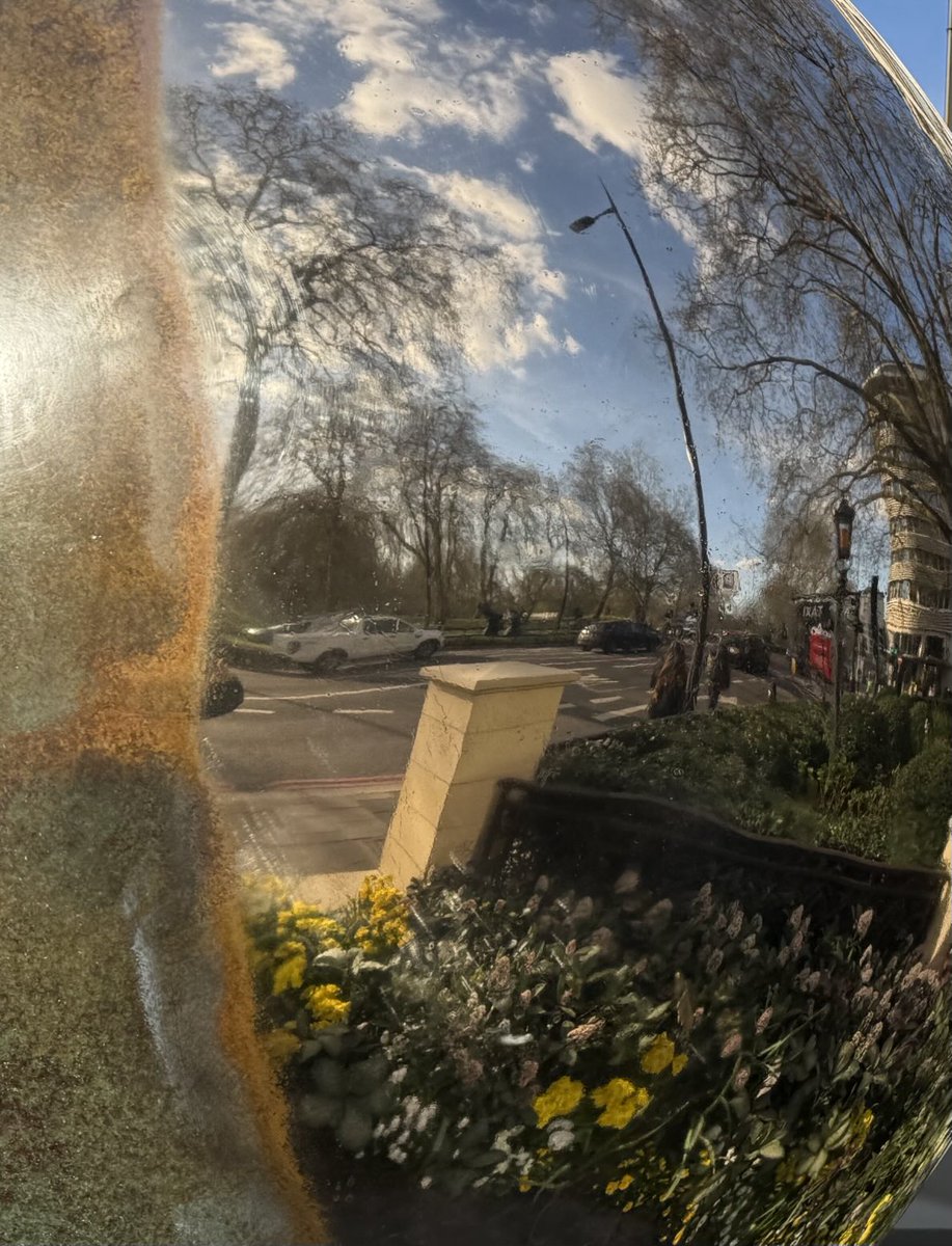 Russell Crowe tweet media