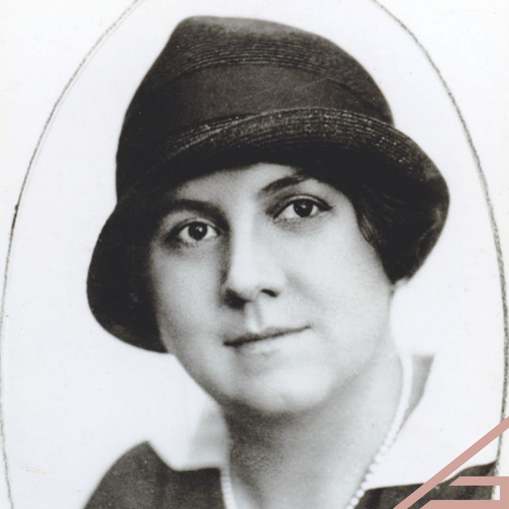 🔔 NEW EPISODE ALERT!🔔 We are back! This week on She Builds Podcast we are kicking off this season telling the story of Virginia Andreescu Haret, Romania’s first female architect and first female Architectural Inspector General.

#podcast #podcasting #architecturelovers
