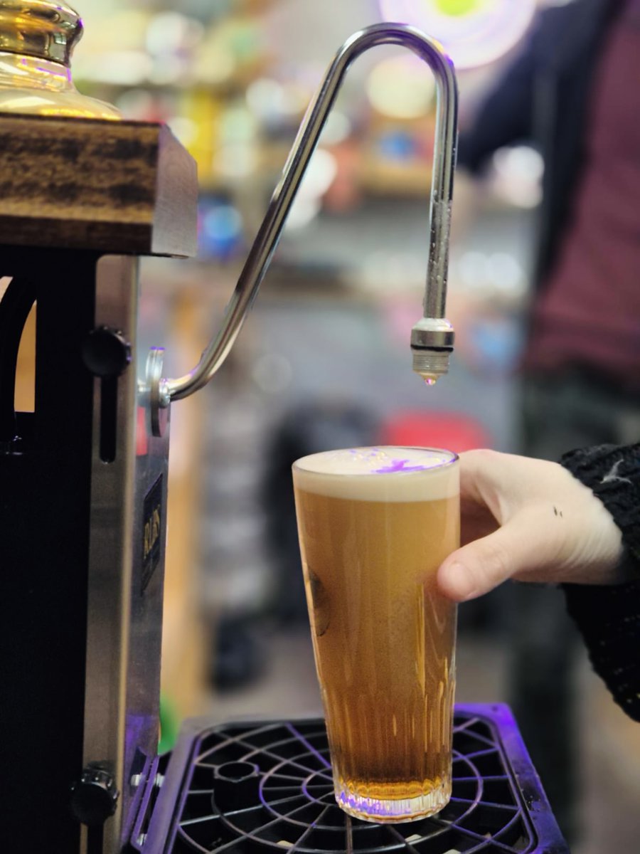 Although we’re more known for our passion of German &amp; Belgian style brewing, occasionally we like to challenge ourselves with a rendition of a classic British cask ale. 🍻

Learn more about our newest release, Spring Protagonist, now on our blog!🌼🌿

lostandgrounded.co.uk/news/spring-pr…