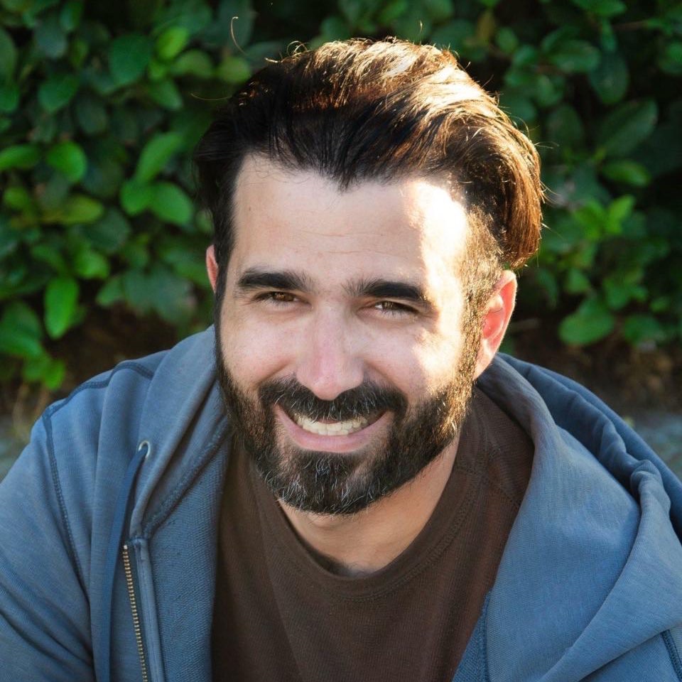 Today, Democrats have a chance to make history and flip a seat that Donald Trump won by over 30 points. Democrat public school teacher Josh Weil is running against unpopular Republican Randy Fine in Florida.

RETWEET if you support Weil as he runs to flip this seat!