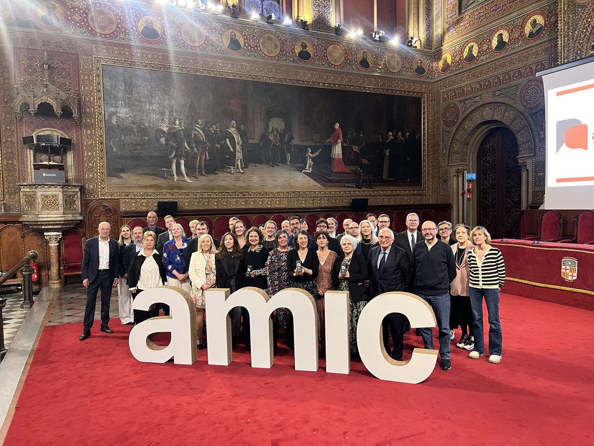 <a href="/piposerrano/">Pipo Serrano</a> <a href="/WhimsicaLinds/">Lindsay Green-Barber</a> <a href="/ImpactArchtcts/">Impact Architects</a> <a href="/CCrusafon/">Carmina Crusafon</a> <a href="/villagemedia/">Village Media</a> <a href="/RoughDraftATL/">Rough Draft Atlanta</a> <a href="/agmural/">🧱 Agência Mural</a> <a href="/izamoi/">izabela moi</a> <a href="/Mediacites/">Mediacités</a> <a href="/TheBristolCable/">The Bristol Cable</a> <a href="/mensagem_lisboa/">Mensagem de Lisboa</a> <a href="/Catcar16/">Catarina Carvalho</a> <a href="/isabelserrano2/">Isabel Serrano</a> <a href="/pallarsdigital/">Pallars Digital</a> <a href="/revistaSaPlaca/">Revista Sa Plaça</a> <a href="/nordtv/">nord</a> <a href="/gencat/">Generalitat de Catalunya</a> <a href="/marcmelillas/">Marc Melillas</a> <a href="/laxarxames/">La Xarxa+</a> <a href="/goib/">Govern de les Illes Balears</a> <a href="/pedro_vidal_C_E/">Pedro Vidal</a> <a href="/RitortFerrus/">Josep Ritort</a> <a href="/diariRegio7/">Regió7.cat</a> <a href="/DiariSomValles/">SomVallès.cat</a> <a href="/caixabank/">CaixaBank</a> 🎯 Moltes gràcies a tots i totes per acompanyar-nos i enhorabona a tots els guanyadors! #PremiAMIC.