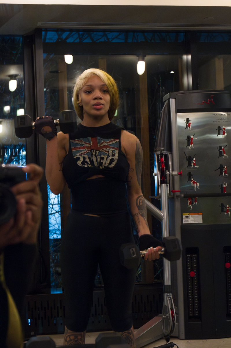 GloTheofficial's tweet image. 