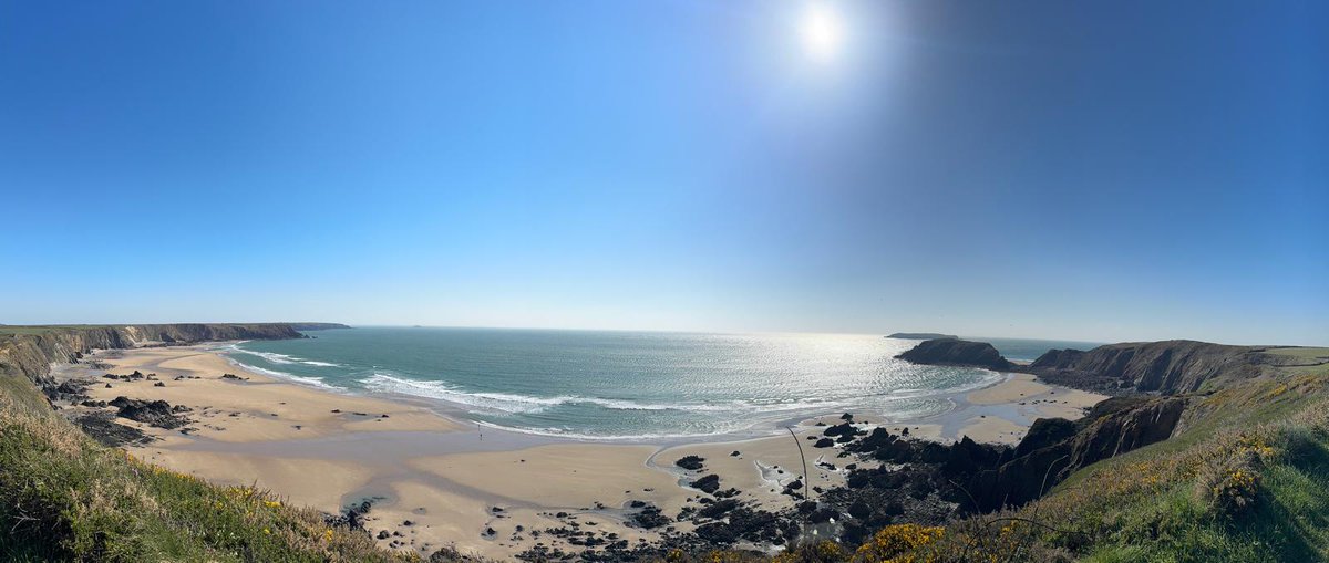 Richard_M_Owen's tweet photo. #peace #isolation #home #westisbest #springtides #sunshine #beach #islands
🏴🌞😎🌊 https://t.co/QGM86HTObG