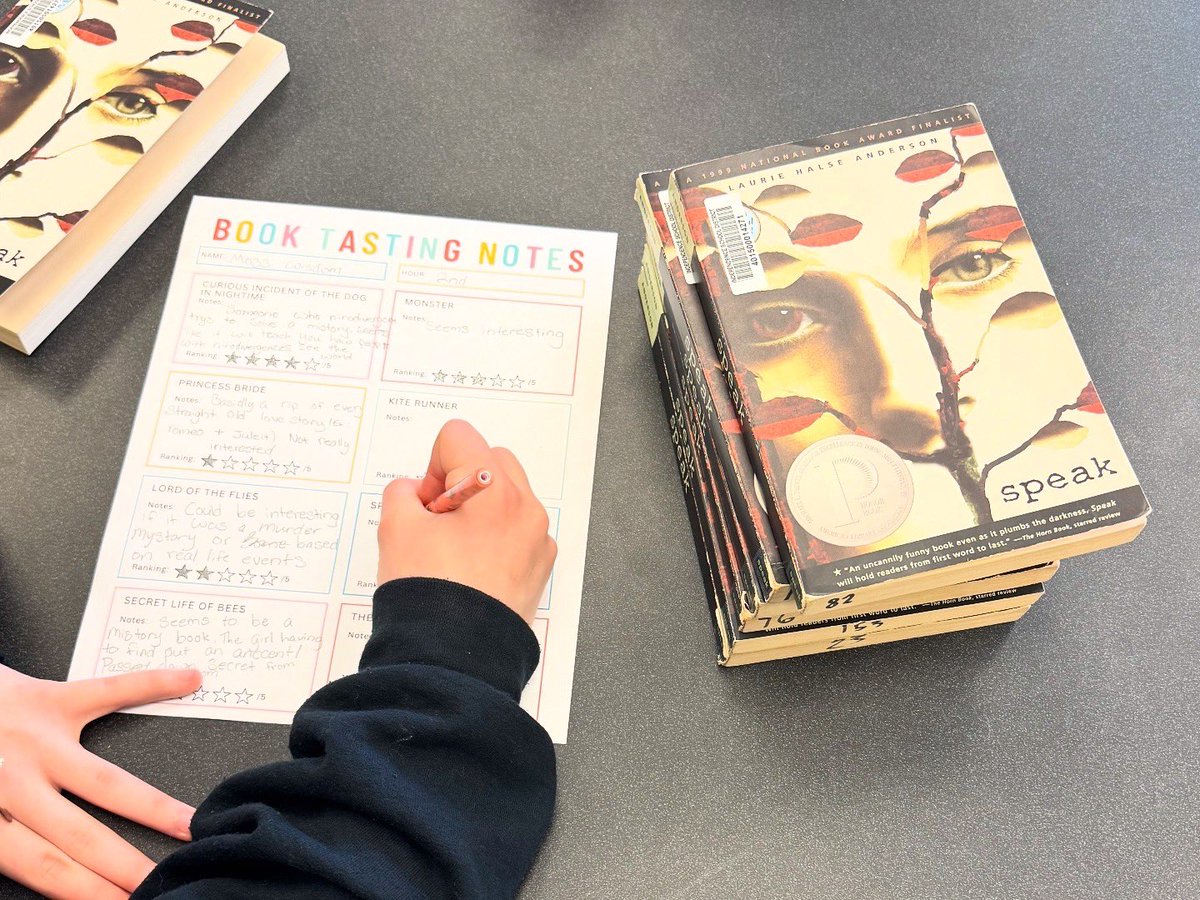 A busy Library is a happy Library ☀️

Book Tastings with Mrs. Kempfe’s Honors English I students and Database Presentations with Mrs. Smith’s ELD English III classes.