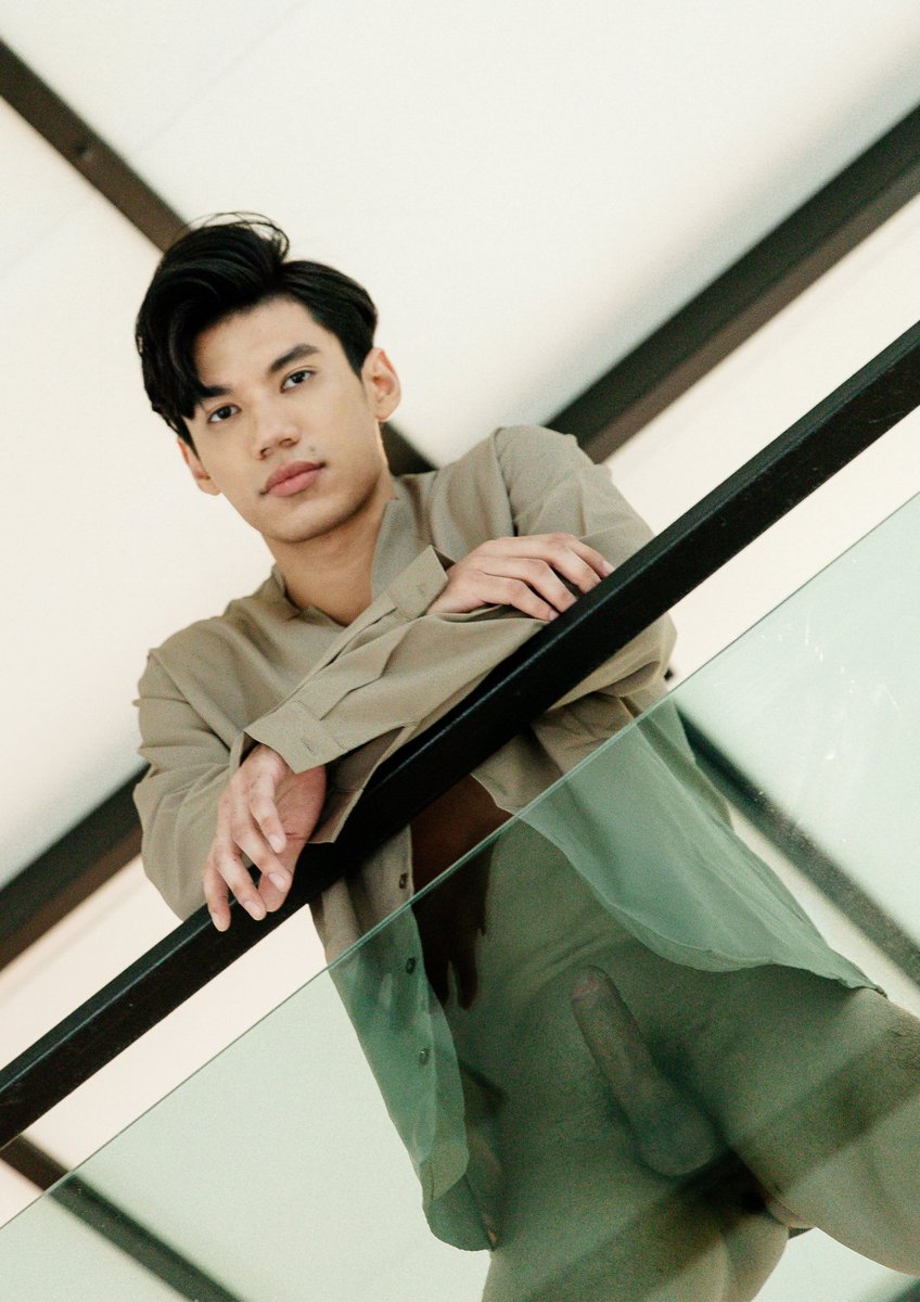 PHEE : Host Issue 8 หนุ่มนักกีฬาทรงลีน อวดความแซ่บรับซัมเมอร์ เพิ่มองศาความร้อนแรง

📚 โหลด 20+ ได้ที่: bit.ly/3IdiJBU
💸 ไม่มีบัตรเครดิตซื้อได้: bit.ly/2EDpMVP

ภาพถ่ายสะท้อนกายหยาบ Host ที่ PHEE เลือกนั้นจะแซ่บฟินเบอร์ไหน พิสูจน์ได้ด้วยตาคุณเองเท่านั้น