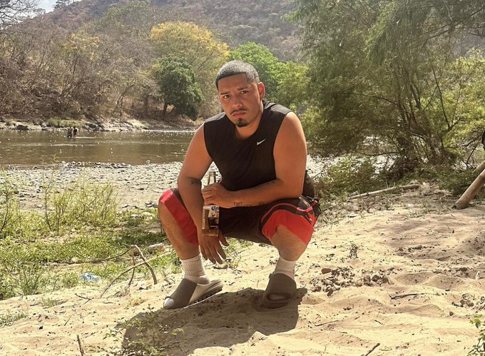 Watch 𝔰𝔢𝔯𝔦𝔬 😈's leaked NSFW photo on TwXstars