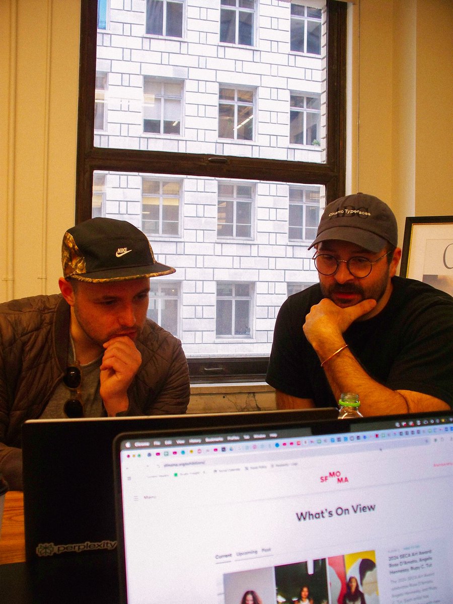 jeremiahjw's tweet photo. design team hangs https://t.co/2VuGbpfJoj