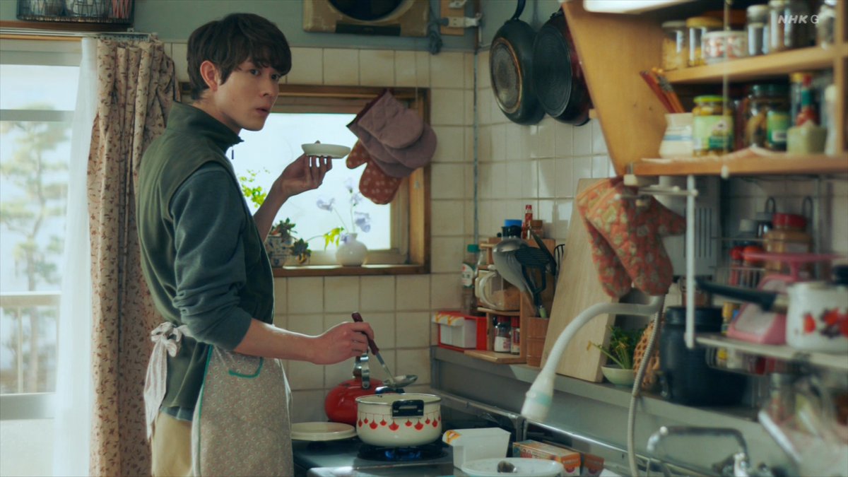 Shiawase wa Tabete Nete Mate - Episode 1