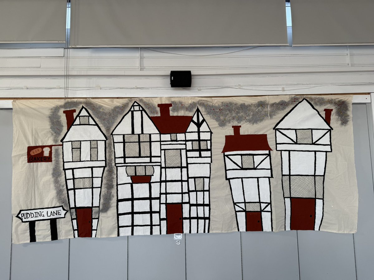 Our wonderful Year 1s are performing their Great Fire of London production this week. 

This masterpiece took me 10 hours to draw &amp; paint…🔥