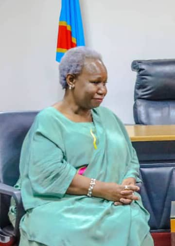 RealMumbogo_S's tweet photo. 🇨🇩🇪🇺🇺🇳🇺🇸🇧🇪🇬🇧#UselessMONUSCO 👈
Quid @MONUSCO ?
The United Nations Organization Stabilization Mission in the Democratic Republic of the Congo🇨🇩 (MONUSCO) was established in 2010, replacing #MONUC. Its mandate includes protecting civilians, supporting the Congolese government in stabilization efforts, and assisting in disarmament and reintegration programs.
Budget & Funding:
MONUSCO’s annual budget is approximately $1 billion, subject to UN allocations.
It is funded by UN member states, with major contributions from the United States, China, and European nations.
Personnel & Staff:
Around 13,500 military personnel.
Approximately 1,600 police officers.
Over 3,000 civilian staff, both local and international.
Troops mainly contributed by Pakistan, India, Bangladesh, South Africa, Nepal, and Uruguay.
Achievements & Challenges:
✅ Key Achievements:
Questionable:
Supported peace processes and elections?
Major Challenges:
Criticized for inefficiency in curbing violence.
Increasing local discontent and government opposition.
Plans for a gradual withdrawal starting in 2024, following an agreement with the DRC government.
Citizens want MONUSCO back home ! @Europarl_EN @EU_Commission @antonioguterres