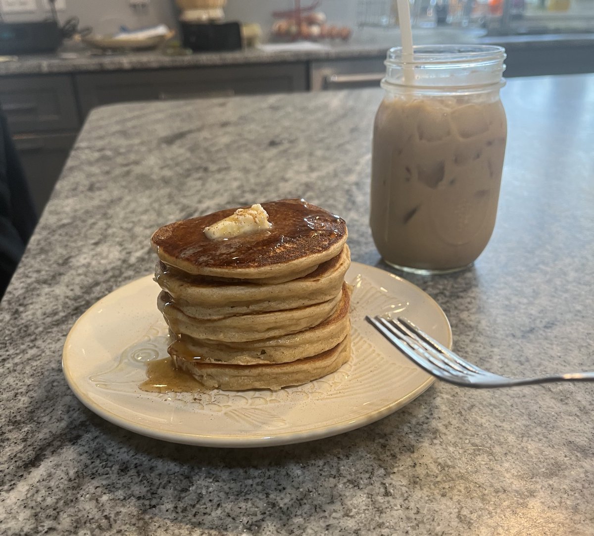 no one really makes stacks of pancakes this high anymore