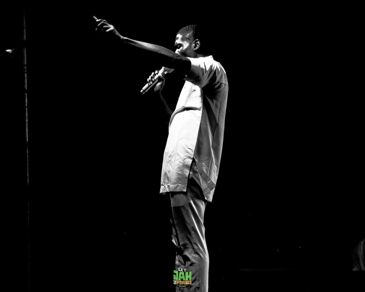 JGM_Nation's tweet photo. What a night of divine encounters! 
Min. Kachfire led us into deep realms of worship, and we are still basking in the presence of God! 
Thank you, sir, for yielding to the call. 🙏🏽🔥
#JGM #LetJAHBePraised #WorshipInSpiritAndTruth https://t.co/uZ8SoLD09C