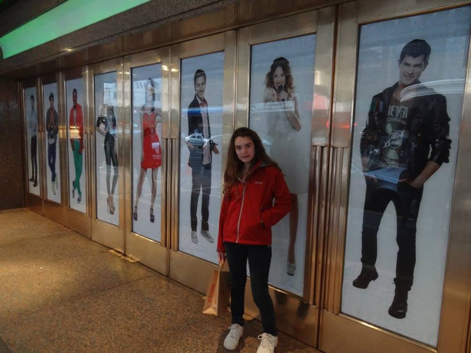 BarbiBonelli_'s tweet photo. @TiniStoessel Lista desde los 10 años https://t.co/X4RoylNx1b