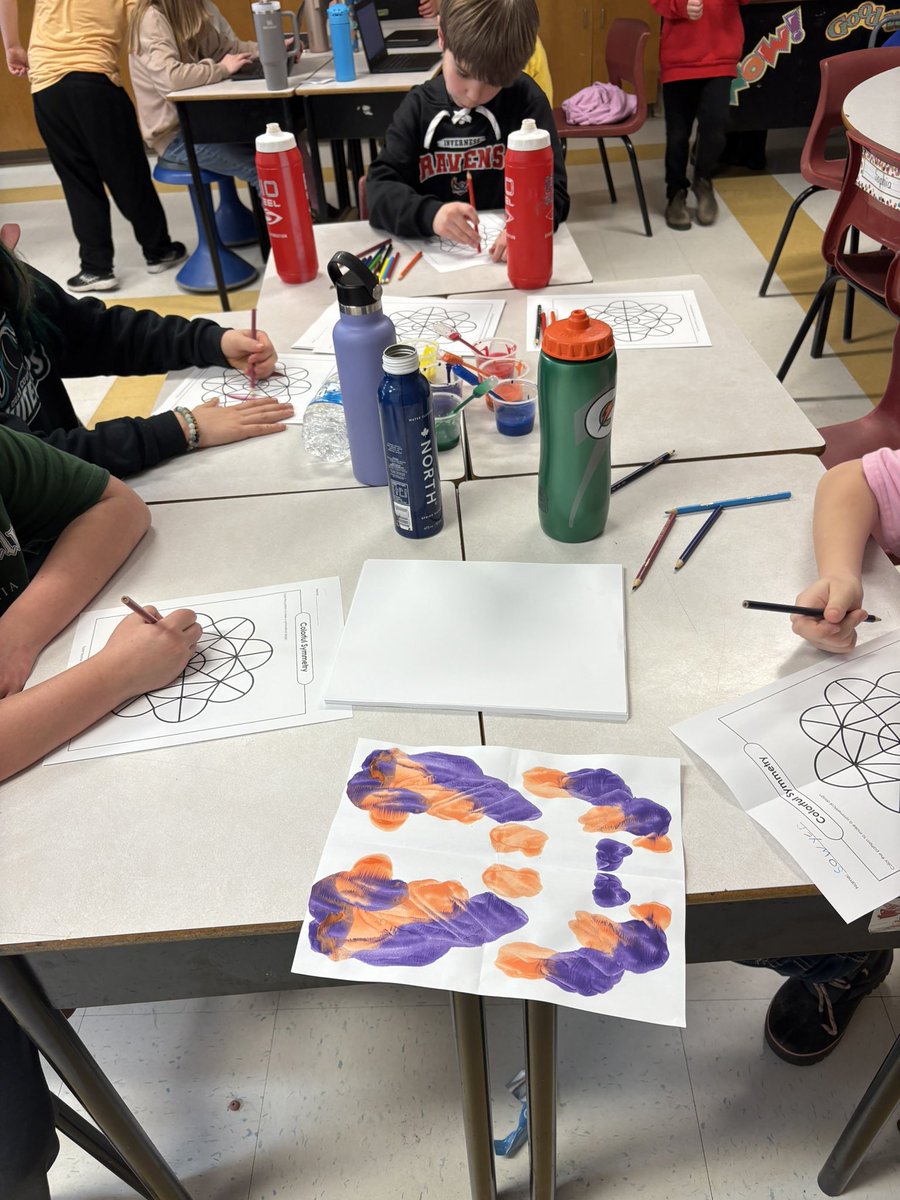 InvernessECA's tweet image. Exploring symmetry in math! Our grade 4 students had a blast at the symmetry stations, discovering how shapes and patterns can be perfectly symmetrical. 

 #SRCEMarchIsMathMonth