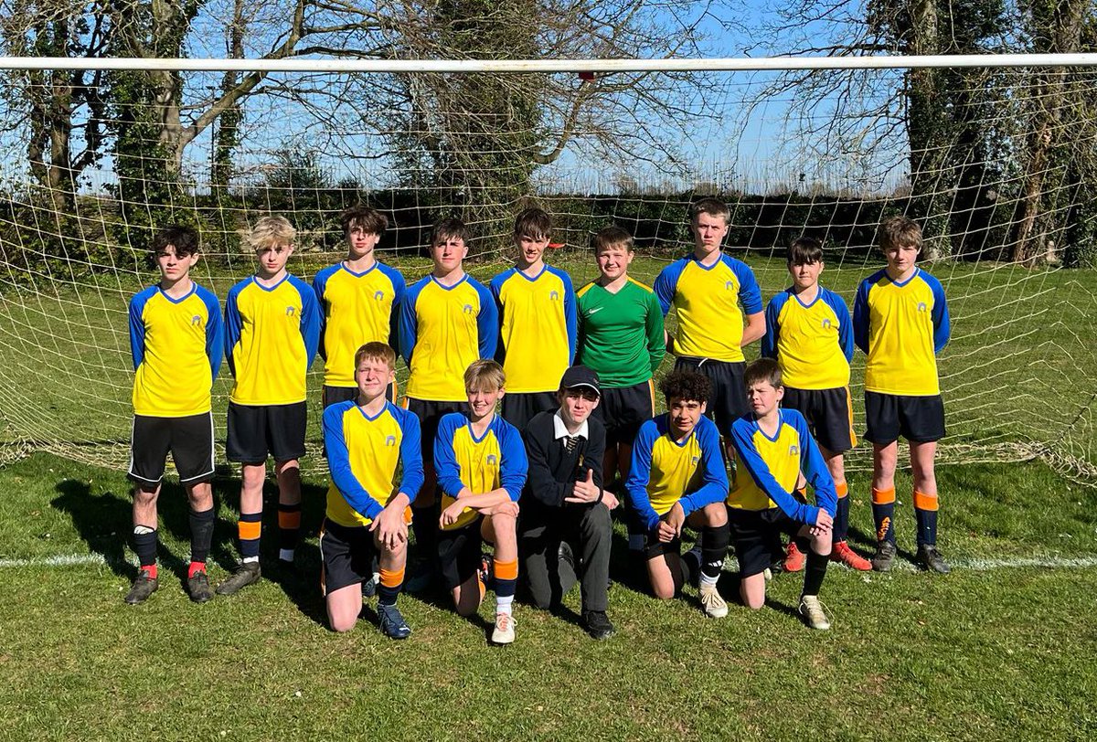 Outstanding by our Y9 footballers tonight in the semi-final final of the District winning 2-1 #ArchwayPride💙💛