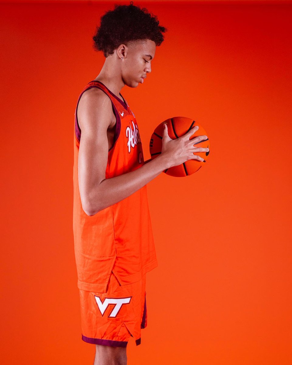 BraydonH20's tweet image. VT? 🦃 #notcommitted