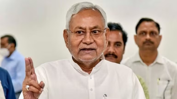 TheIncNews's tweet photo. यदि #WaqfBill पास हो गया तो - इनदोनो को मुस्लिम समाज कभी माफ़ नहीं करेगा 🤬

आज मुस्लिम समाज के साथ जो कुछ भी गलत हो रहा है मै उसके लिए सिर्फ और सिर्फ इन दोनों चंद्रबाबू नायडू और नितीश कुमार को जिम्मेवार मानता हूँ।

सहमत हो तो - दबा कर रीट्वीट मारो 🙏 🙏 https://t.co/BRvQ2OXC9U