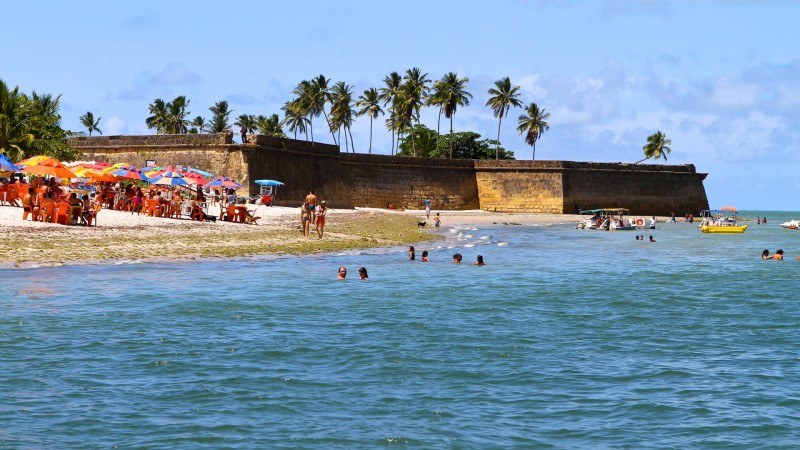joulefenton's tweet photo. O Forte Orange, construído durante o domínio holandês, é um dos destinos mais interessantes do litoral norte de Pernambuco, mas desde que a penitenciaria começou a funcionar, a ilha vinha decaindo e atraindo cada vez menos turistas. https://t.co/kdRHpCavTy