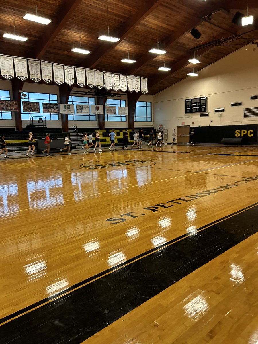 Barons Track tweet media