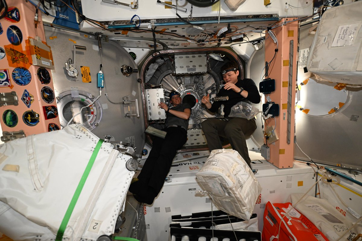 Nichole “Vapor” Ayers tweet media