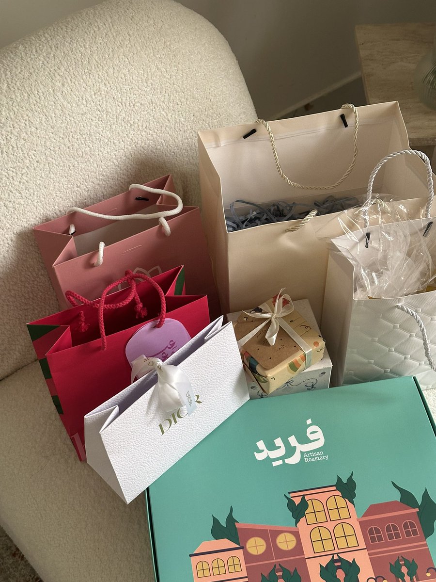 + فقرة فتح العيديّات المنتظرة من أول يوم 🎊