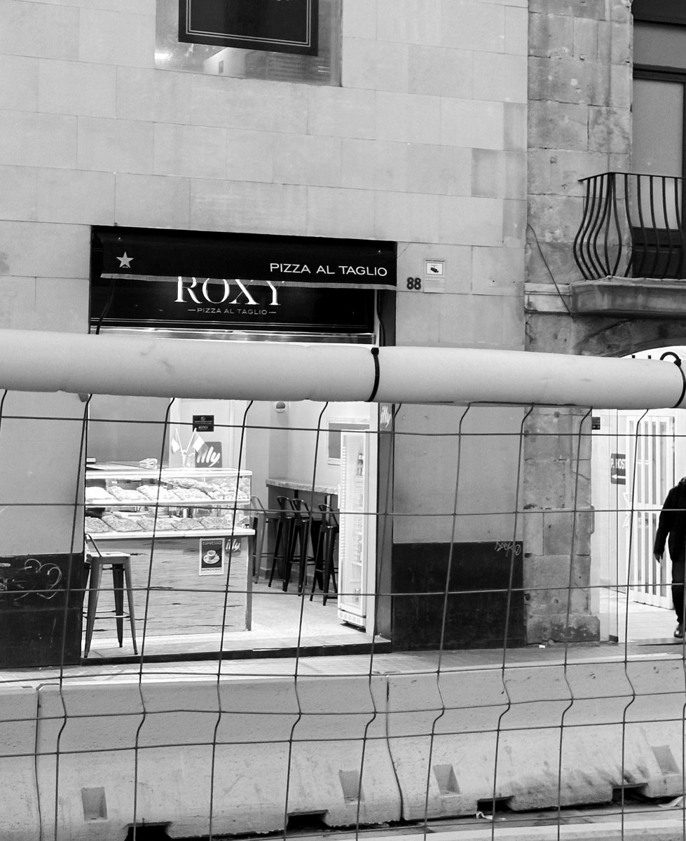 “1 de enero de 2025 y 4 am.”