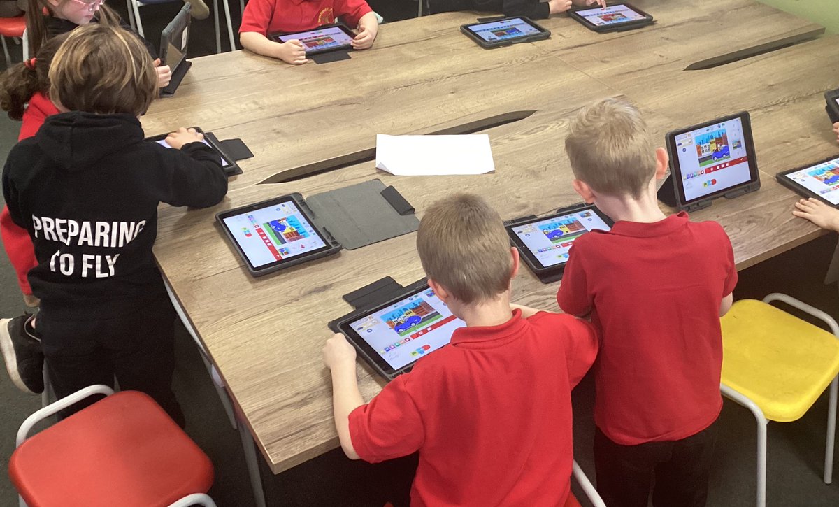 NewchurchCP's tweet photo. This half term, Year One used Scratch Junior to learn all about programming. #NewchurchComputing https://t.co/5gbOqi0VGv