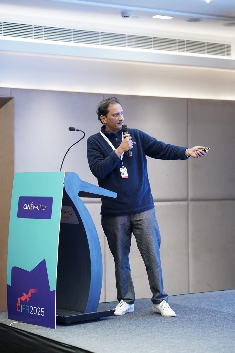 ConnectmentFilm's tweet photo. Indian indie cinema’s global connect: The road ahead.
A presentation by @NyayBhushan at CineV on creative and commercial challenges and why it’s time for a reset especially when it comes to exploring new stories away from poverty porn.

https://t.co/xHDAGdA40V https://t.co/nk3t83Tm93