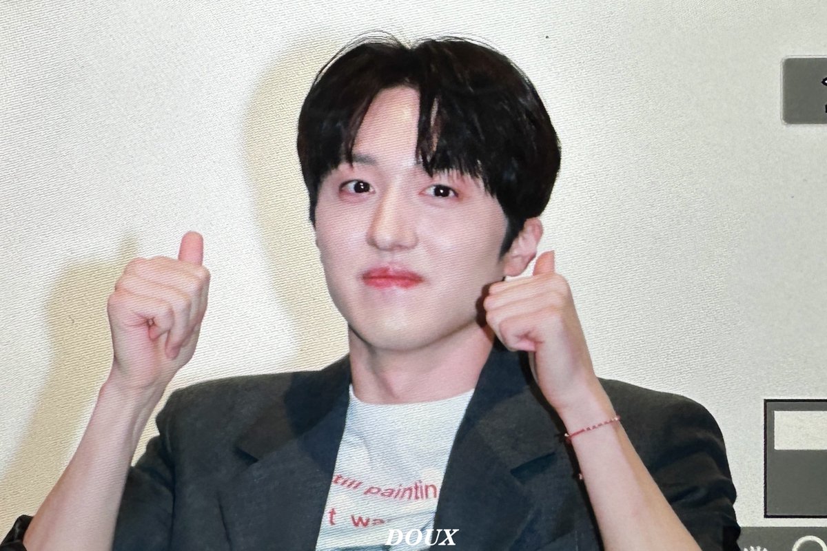 doux_cn's tweet photo. 250401 스크린의 왕자🖤
#찬희 #CHANI #SF9 https://t.co/x7izJLvjDs