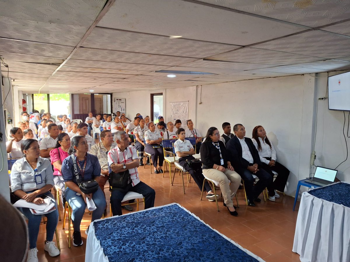 La Filial Guasdualito eligió nueva Junta Directiva🗳️👏🏼

Este 29 de marzo los voluntarios y miembros se unieron en Asamblea de forma democrática e inclusiva, para elegir a Leyda Duque como presidenta y la nueva Junta🙌🏼. 

Los felicitamos por este nuevo paso a la refundación.