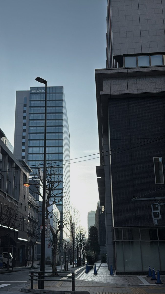 ___ayn67's tweet photo. 救急看護師2年目、全然実感湧かないなあ
自分の限界が分からなくなってしまったこともあったけど、今まで通りゆっくり確実に日々をこなしていこう https://t.co/NLB1Q5DYsr
