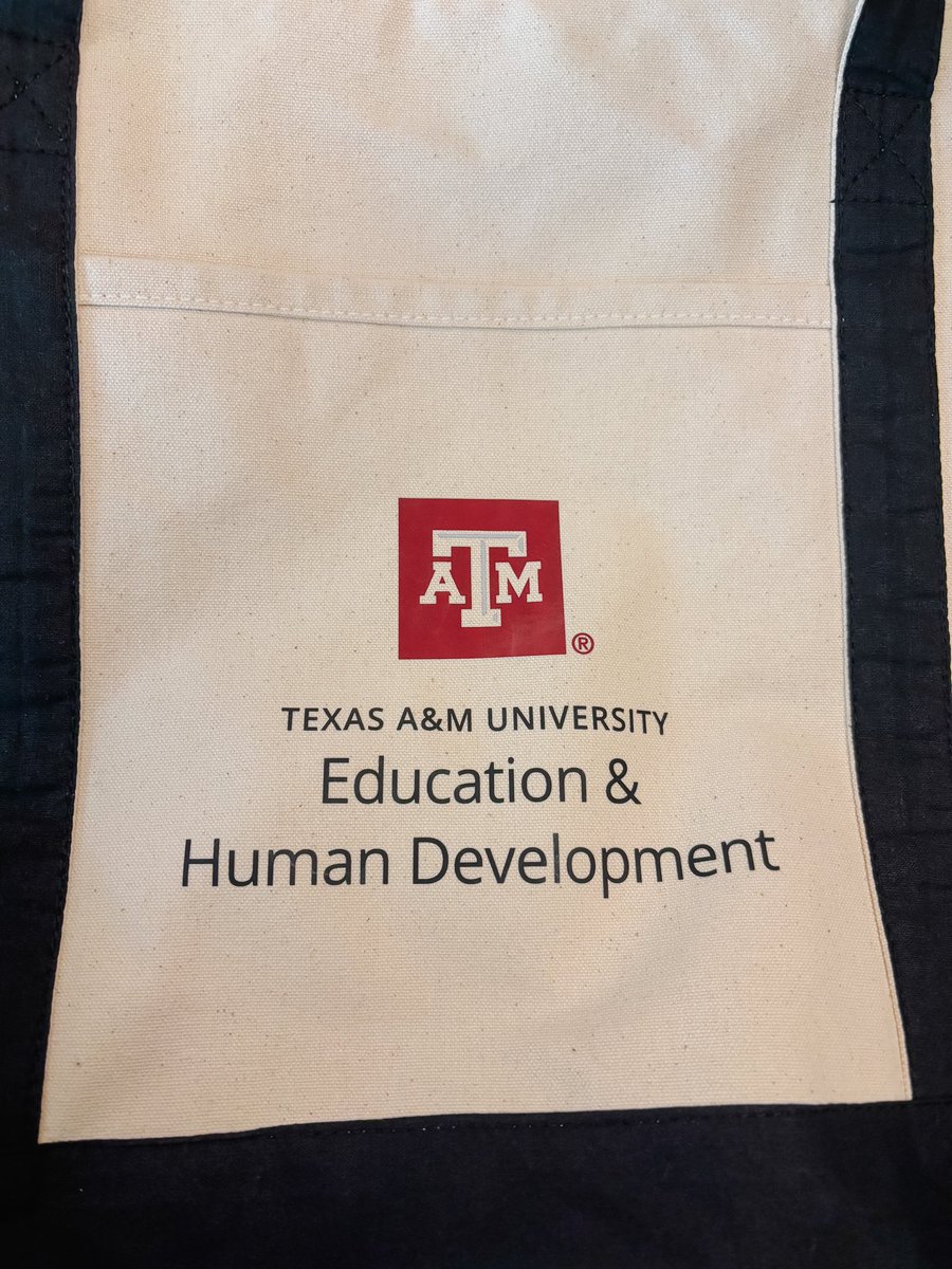 Strategic recruitment had a blast at Texas A&amp;M meeting the college of education students. To find your dream job, visit us online at fwisd.org/careers. ⭐️🍎