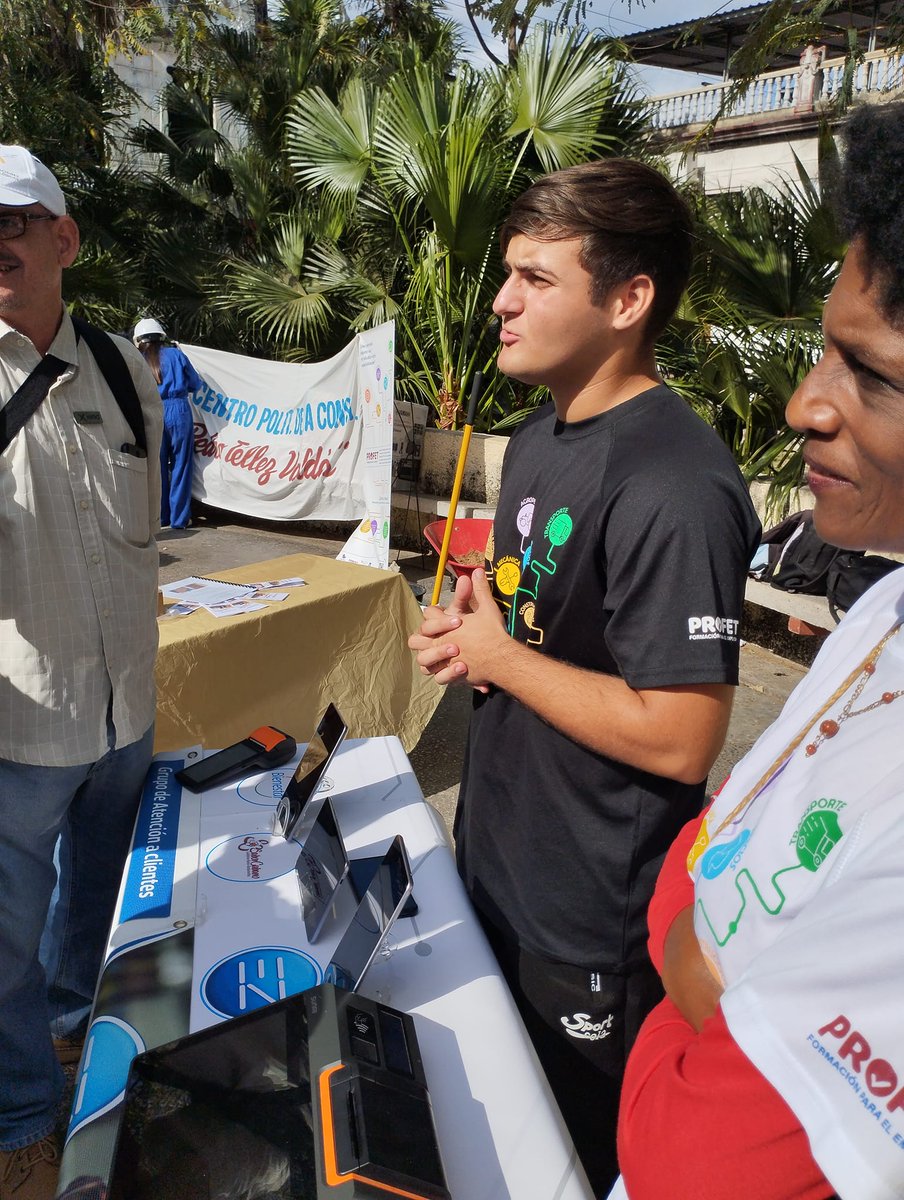 Ailn10435827's tweet photo. Culminó con éxito el Evento Regional de Sociedades Científicas en Pinar del Río!!!. Derroche de inteligencia, preparación y creación de los educandos de las provincias occidentales. Muchas felicidades a todos.
#Cuba #CubaMined #ETPCuba https://t.co/J3pys8sw7J