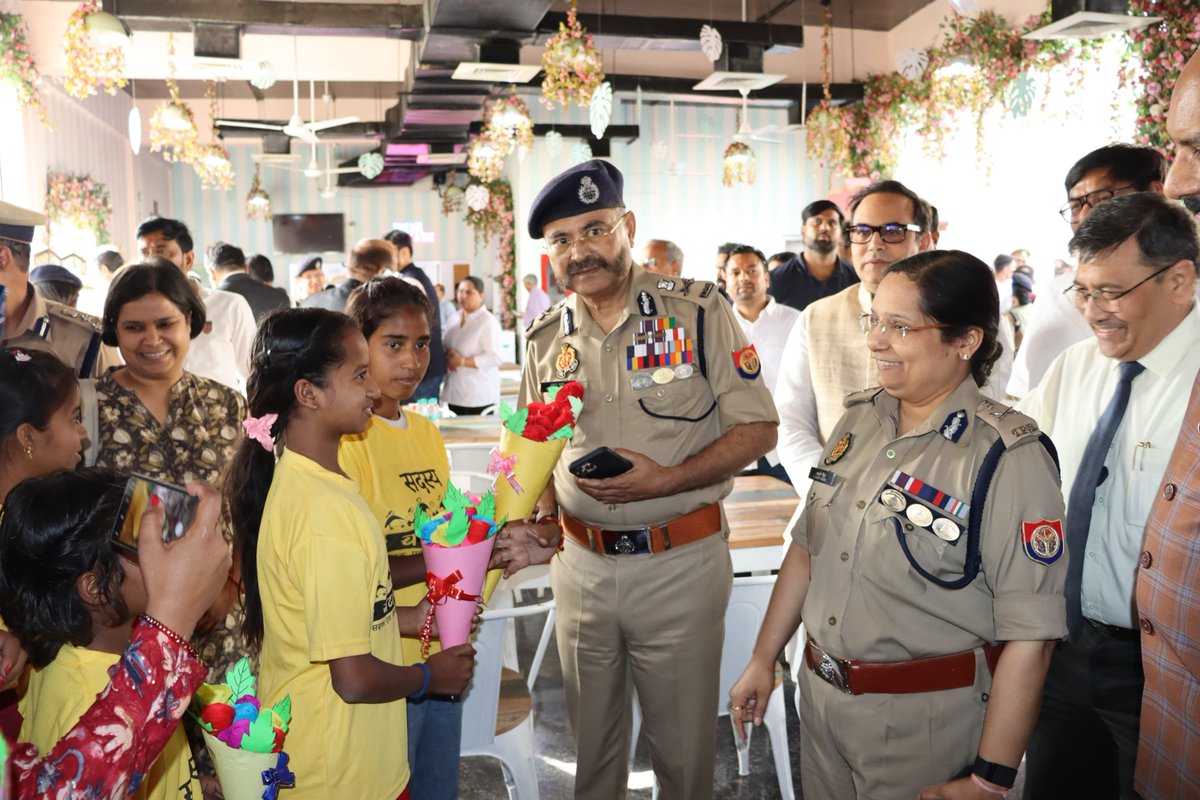 CP Noida tweet media