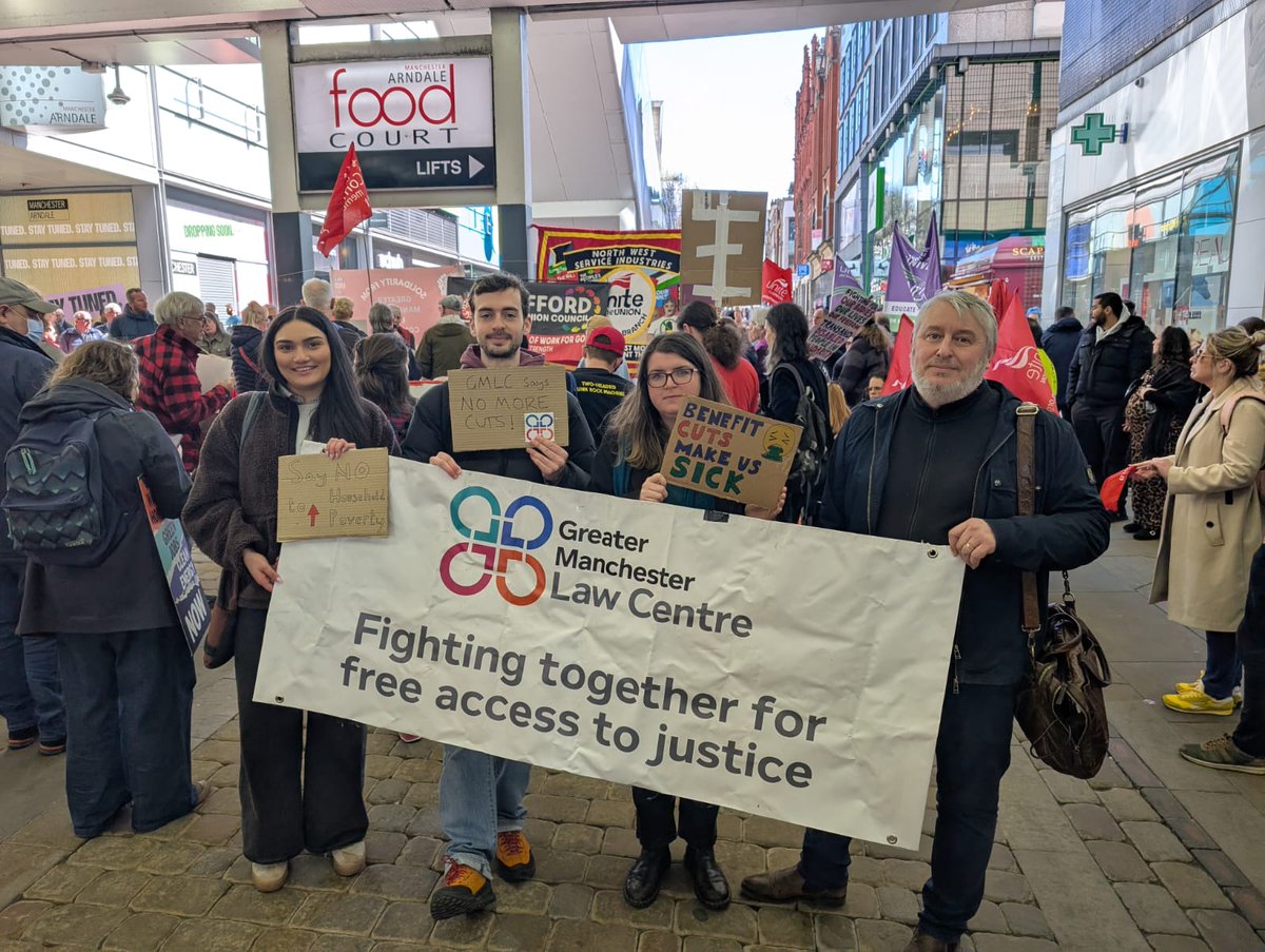 📢🚫NO to disability benefit cuts! #WelfareNotWarfare 

GMLC staff and volunteers joined <a href="/McrDPAC/">MDPAC</a> <a href="/GMCDP/">Greater Manchester Coalition of Disabled People</a> <a href="/PplsAssemblyMcr/">MCR PeoplesAssembly</a>, <a href="/gmtenantsunion/">Greater Manchester Tenants Union</a>, Unite, Unison and others today in central Manchester to protest against the government's proposed attacks on disabled people's lives.