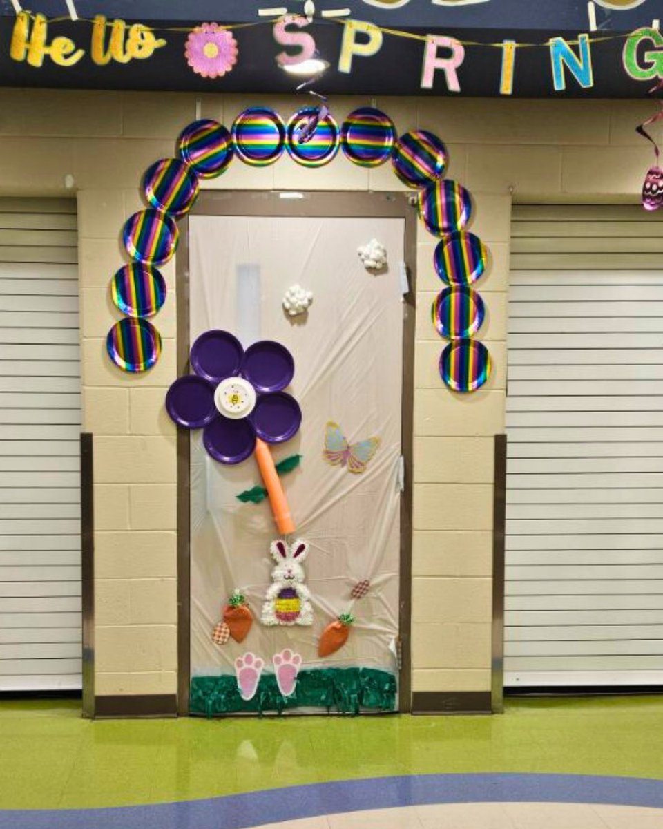 dekalbcnp's tweet photo. Crossville Elementary School is ready for spring and summer. ๐ธโ๏ธ Check out these festive decorations bringing all the warm and sunny vibes to the cafeteria. ๐ผ๐๐ท
๐ธ Susan Nelson
@DeKalbCoSchools #DeKalbAL #DeKalbAlabama #DeKalb #ALSchools #DeKalbCounty https://t.co/0y1e7LKELL