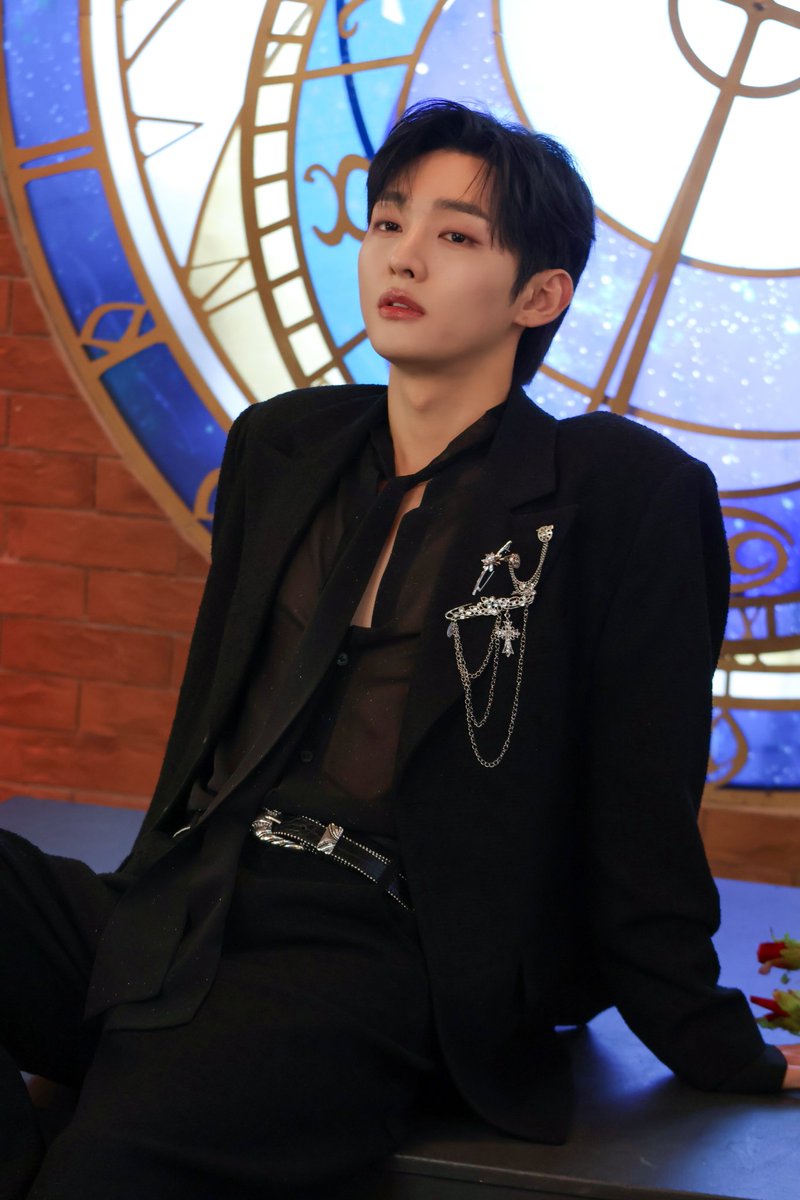 Official_YJS_'s tweet photo. [💌]

[2025 Yoon Ji Sung Fan Meeting: Letter from Yooniverse] POSTER 촬영 비하인드

🔗https://t.co/HiJ0Kbou07

#윤지성 #YOONJISUNG
#YoonJiSungFanMeeting
#Letter_from_Yooniverse
#POSTER #포스터 #비하인드 https://t.co/qoLxNSyXbJ