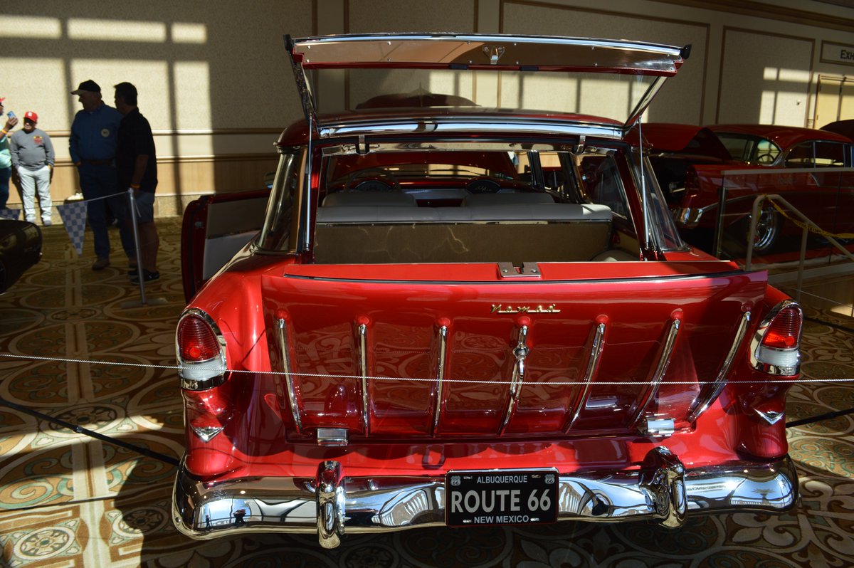 CorvetteChevyEx's tweet photo. Taillight Tuesday!
Just look at those classic curves from the Expo! 😍
#TaillightTuesday #TriFiveChevy #ChevyClassics #1955Chevy #1956Chevy #1957Chevy #VetteVues #CorvetteChevyExpo https://t.co/hqNbo9NFxq