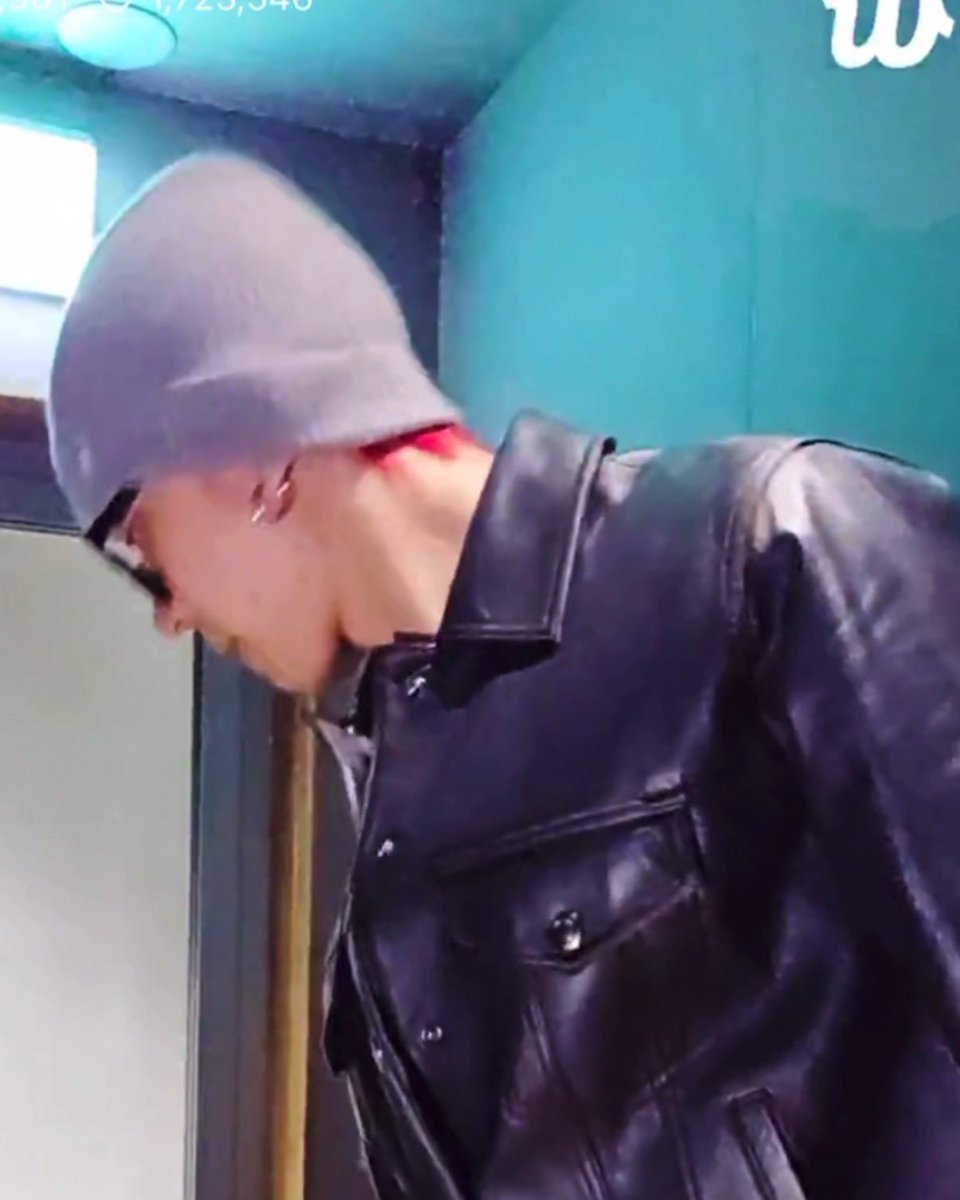 Я СЧИТАЮ ЭТО ДОСТОЙНЫЙ ПОВОД СЮДА ВЕРНУТЬСЯ ЕБАНЫЙ В РОТ МЫ НЕ ГОТОВЫ ВСЕ