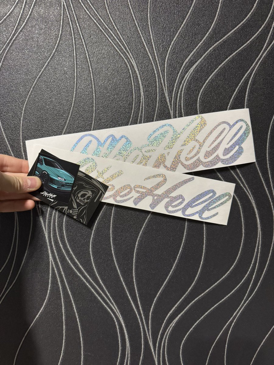 00sourouspec's tweet image. Likehellのステッカー届いた
とても良き色！
 #likehell