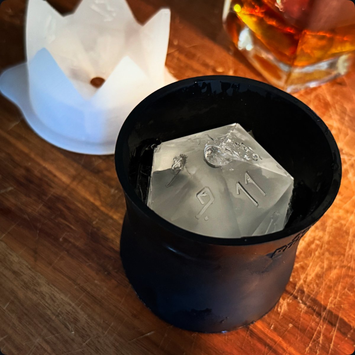 norsefoundry's tweet photo. April first seems only appropriate to share our only D20 that will disappear when the gaming gets hot. Enjoy making your own D20 55mm Whisky Stone Ice Boulder! 

#whiskylover #drinks #drinkstagram
#geek #dnd5e #dungeonmaster #rpg https://t.co/UzfS6kAzJE