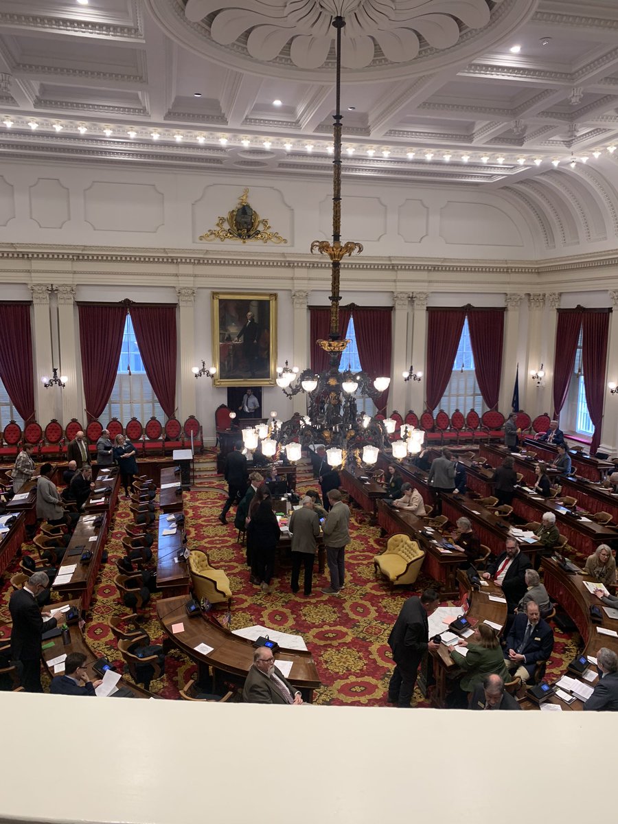 MrEmeryFairfax's tweet image. Waiting for House to begin #fwsu #vtleg