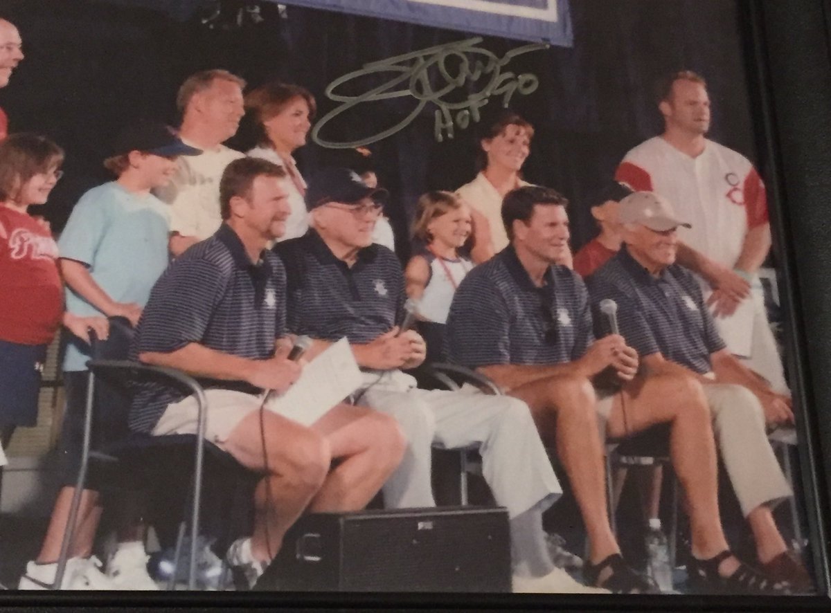 r_bkgdkoolaid's tweet photo. Got this autograph by ⁦⁦@Jim22Palmer⁩ 4/1/2012 at Bob Fellers museum in Van meter Iowa. The picture was taken in Cooperstown during Cal Ripken HOF induction.thats my daughter and wife standing behind Jim Palmer. https://t.co/PecVmcCR78